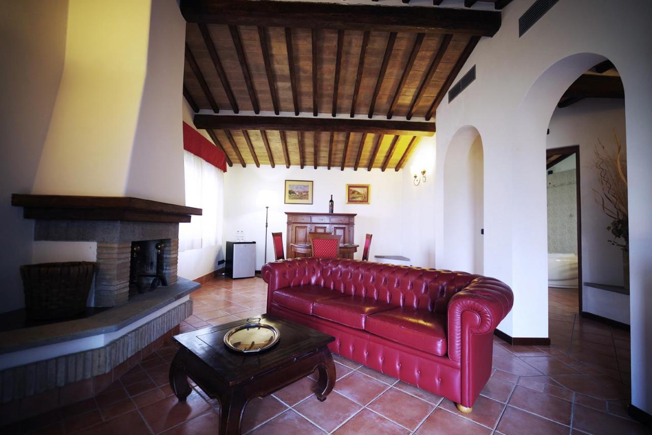 Hotel Ristorante Al Brunello Di Montalcino Buitenkant foto
