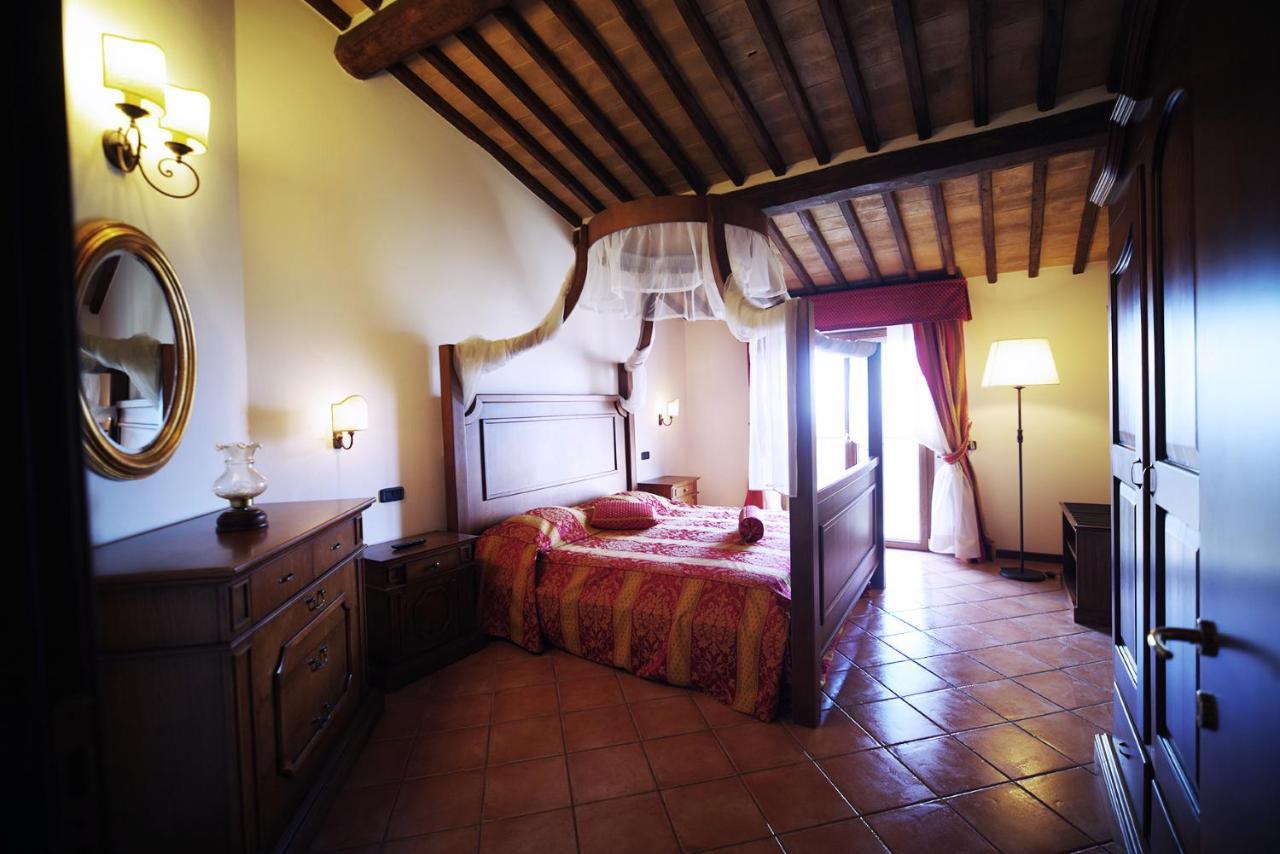 Hotel Ristorante Al Brunello Di Montalcino Buitenkant foto