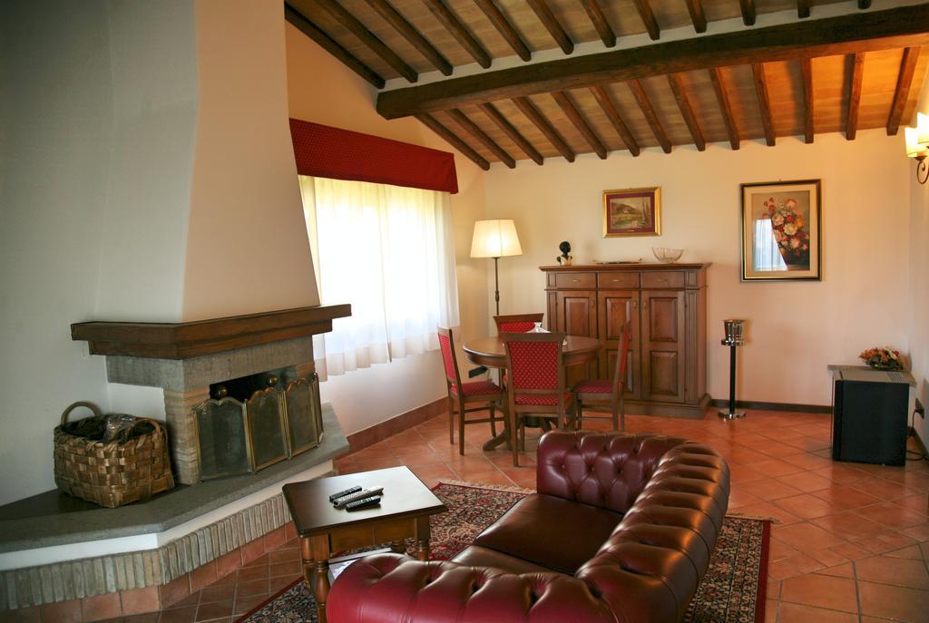 Hotel Ristorante Al Brunello Di Montalcino Buitenkant foto